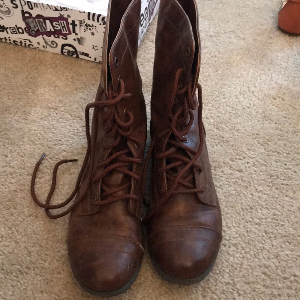 lace up brown combat style boots